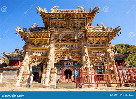 Wutaishan Berg: Eine mystische Oase der Ruhe und Naturwunder im Herzen von Sanming!