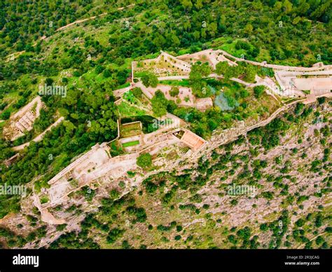  Das Xàtiva-Schloss: Ein mittelalterliches Juwel mit atemberaubendem Panoramablick!